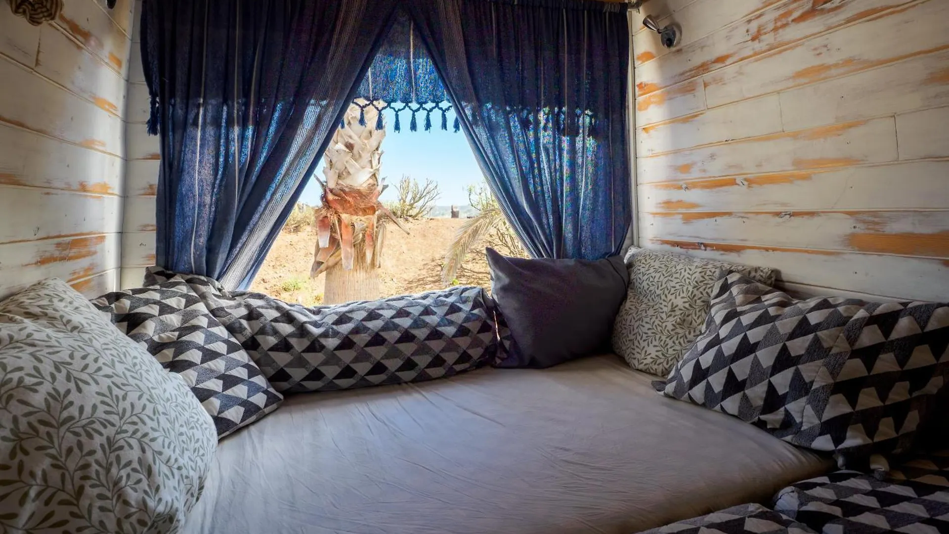 Campsite Campervans El Medano